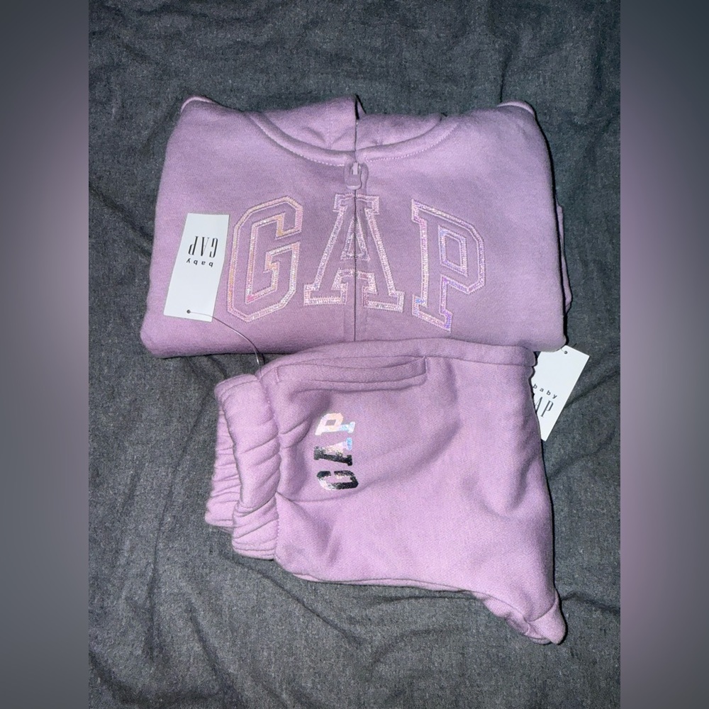 GAP Light Purple Hoodie and Joggers Set
